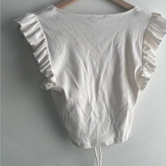 Zara Cream Flutter Sleeve Ruched Blouse - Picture 2 of 3